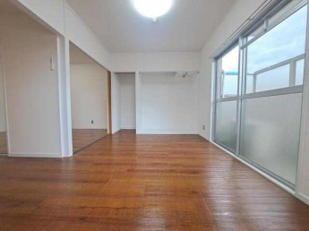 内観写真は１ＬＤＫ（リフォーム済）のお部屋です。