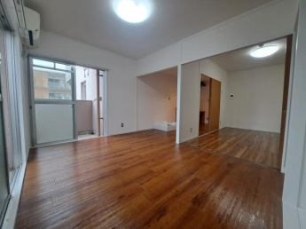 内観写真は１ＬＤＫ（リフォーム済）のお部屋です。