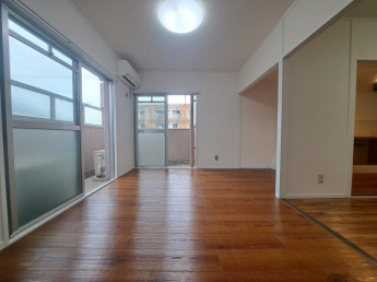 内観写真は１ＬＤＫ（リフォーム済）のお部屋です。