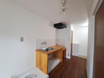 内観写真は１ＬＤＫ（リフォーム済）のお部屋です。