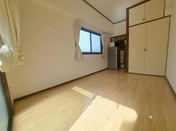 間取り・内観写真は参考です。