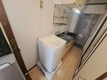 間取り・内観写真は参考です。