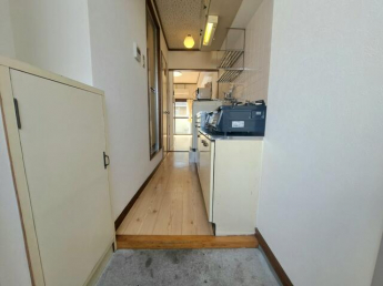 間取り・内観写真は参考です。