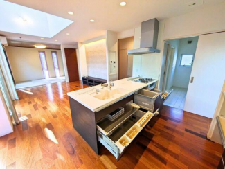 松山市朝生田町３丁目の中古一戸建ての画像