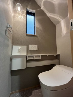 Panasonicアラウーノ・お掃除楽々を追求したタンクレストイレ