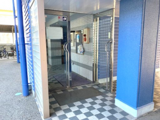 【エントランス】