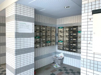 【エントランス】