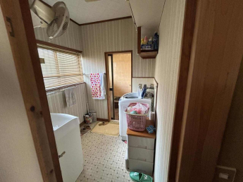 西予市宇和町下松葉の中古一戸建ての画像