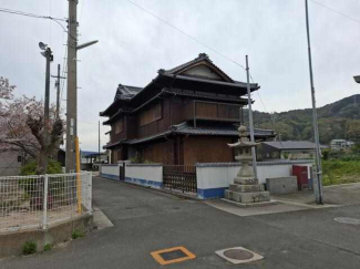 ３０８の画像