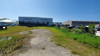 伊予郡松前町大字北川原の駐車場の画像