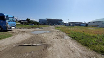 伊予郡松前町大字北川原の駐車場の画像