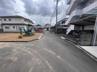 造成時の写真になります。