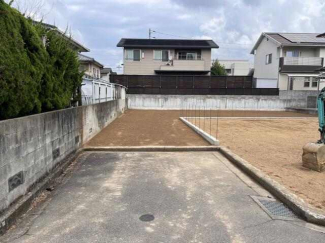 造成時の写真になります。