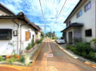 【前面道路含む現地写真】