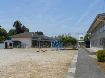 蒲生幼稚園まで968m
