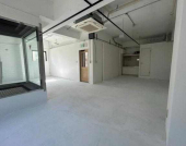 神戸市中央区中山手通４丁目の店舗一部の画像