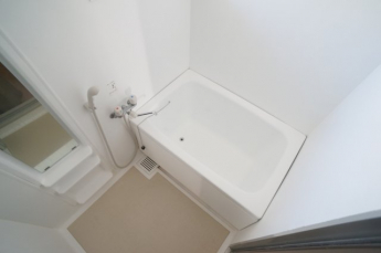 参考、同建物・同間取りの号室