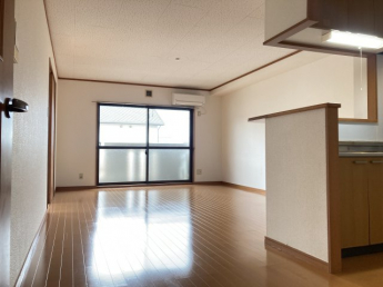 【居間・リビング】