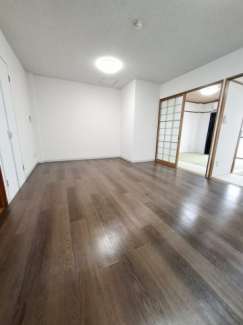 【居間・リビング】