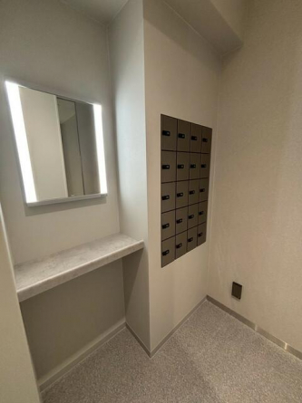 ＵＭＥＤＡ　ＥＡＳＴ　ＣＲＯＳＳの画像