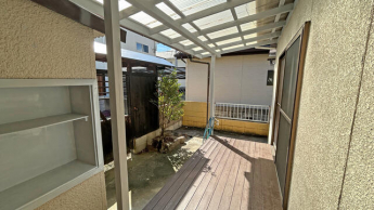 松山市和泉南１丁目の中古一戸建ての画像