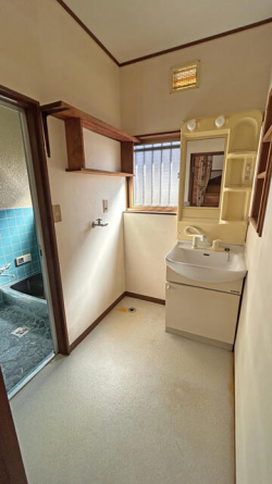 松山市和泉南１丁目の中古一戸建ての画像