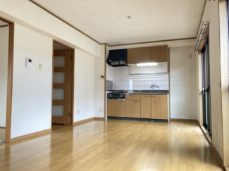 【居間・リビング】