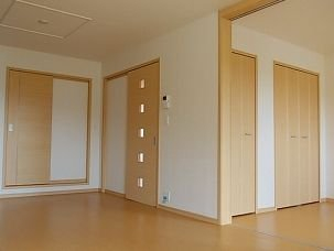 【居間・リビング】