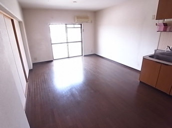 【居間・リビング】