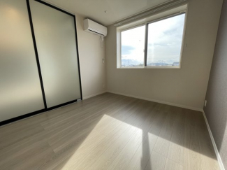 エアコン2台付き！