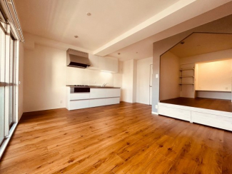 【居間・リビング】