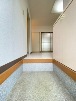 【玄関】