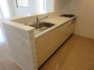 松山市萱町５丁目の中古マンションの画像