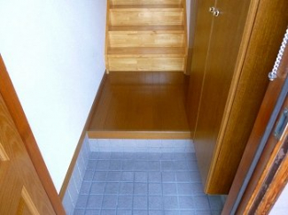 シンプルで使いやすい玄関です