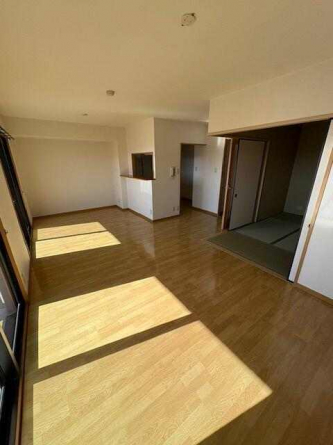 ブールヴァールの画像