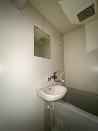 【洗面所】