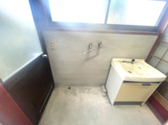 高島市新旭町藁園中古戸建の画像