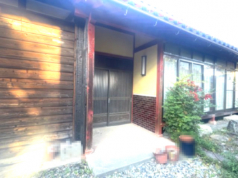 高島市新旭町藁園中古戸建の画像