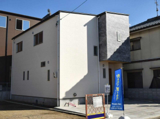 外観を北西側より撮影