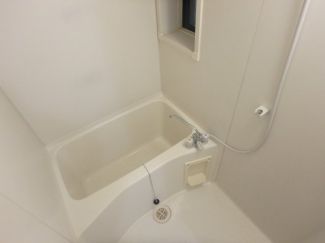 ゆったり過ごせるお風呂です