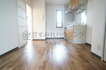 【居間・リビング】