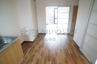 【居間・リビング】