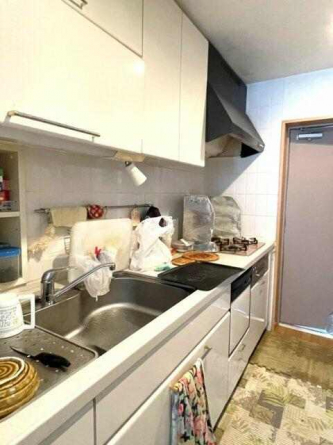 収納力のあるキッチンです