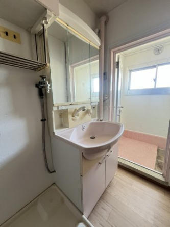 【洗面所】