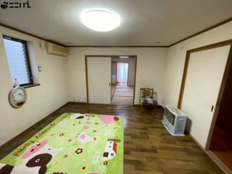 【居間・リビング】