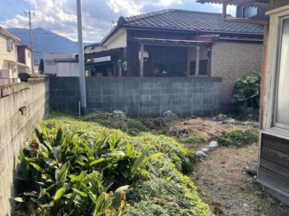 現地土地写真（上物あり・解体後引渡し）