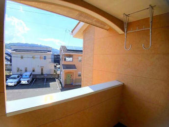 カンパニア西の土居の画像