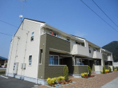 西予市宇和町上松葉のアパートの画像
