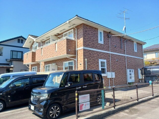 落ち着いた雰囲気の外観です