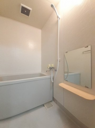 お風呂で日々の疲れを落としましょう